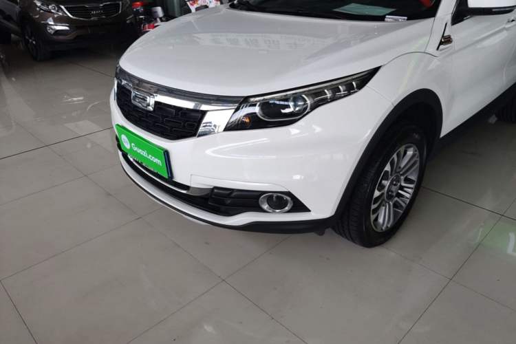 Used Qoros 5 2018 Revised 1.6T Automatic Luxury Version Left Front Headlight