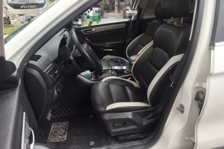 Used Qoros 5 2018 Revised 1.6T Automatic Luxury Version Left Front Seat