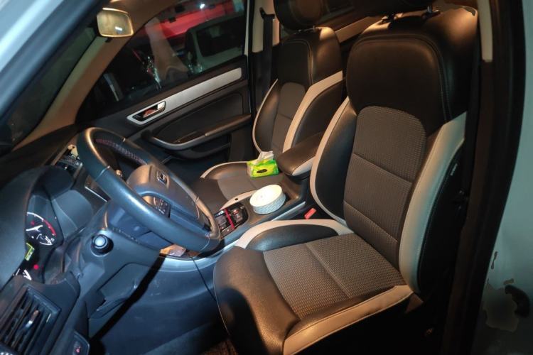 Used Qoros 5 2018 1.6T Automatic Prestige Model Left Front Seat