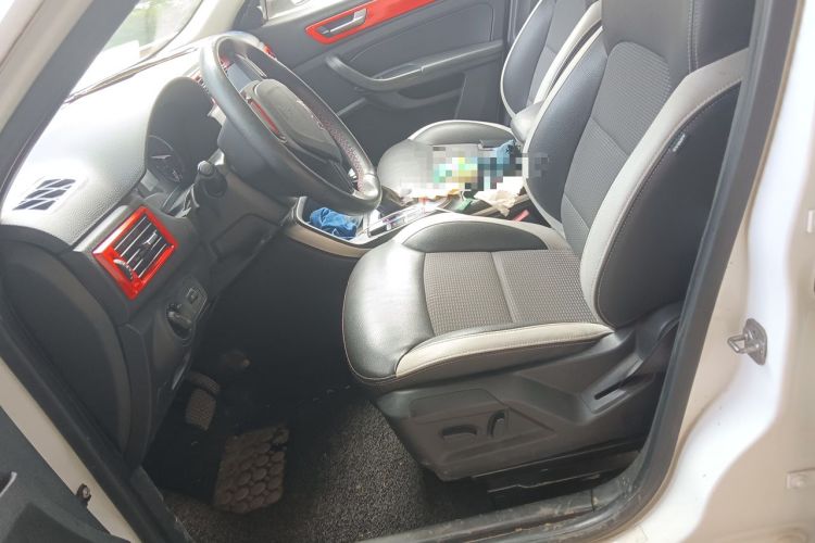 Used Qoros 5 2018 1.6T Automatic Prestige Model Left Front Seat