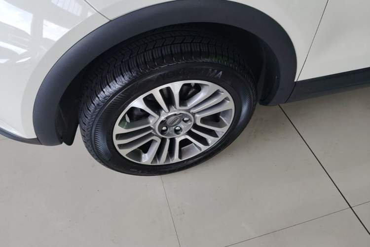 Used Qoros 5 2018 Revised 1.6T Automatic Luxury Version Left Front Wheel Hub