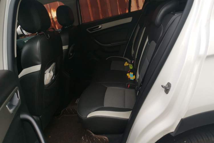Used Qoros 5 2018 1.6T Automatic Prestige Model Left Rear Seat
