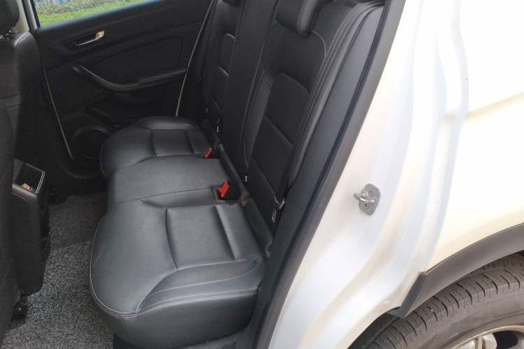Used Qoros 5 2018 1.6T Automatic Leading Model Left Rear Seat