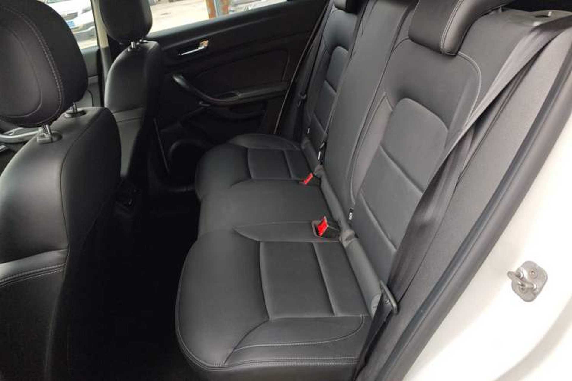 Used Qoros 5 2018 Revised Version 1.6T Automatic Leading Edition Left Rear Seat