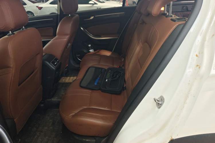 Used Qoros 5 2018 1.6T Automatic Flagship Model Left Rear Seat