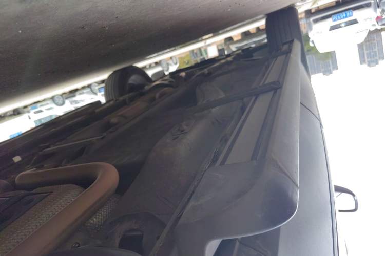 Used Qoros 5 2018 1.6T Automatic Prestige Model Left Side Sill