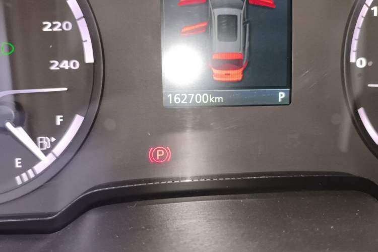 Used Qoros 5 2018 Revised 1.6T Automatic Luxury Version Odometer Close Up