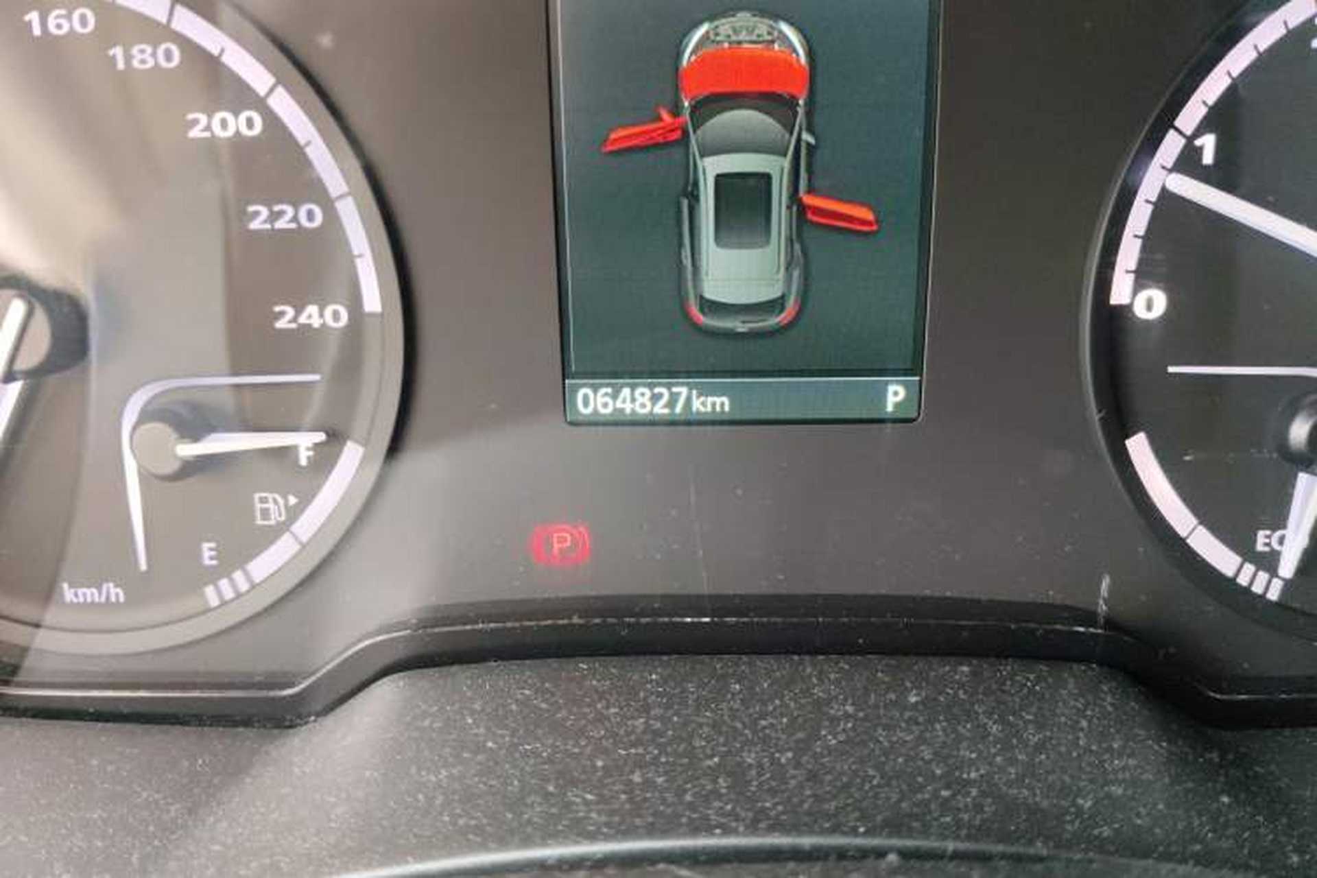 Used Qoros 5 2018 Revised Version 1.6T Automatic Leading Edition Odometer Close Up