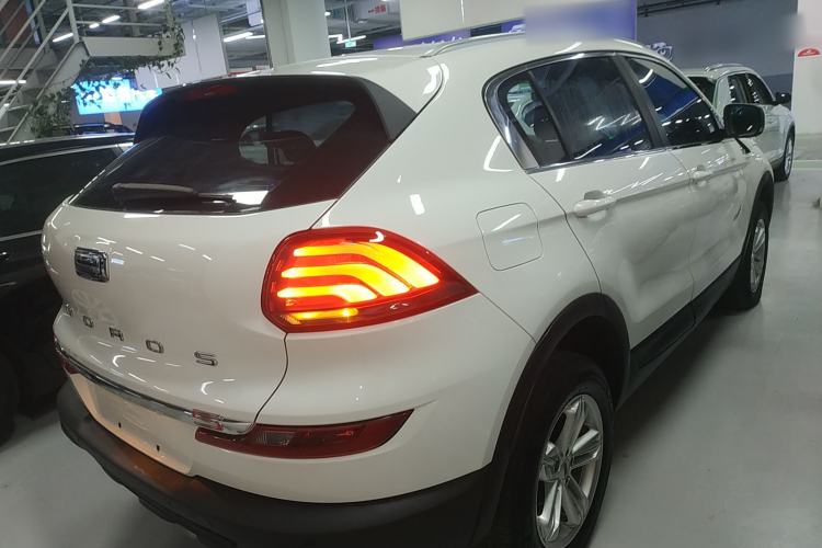 Used Qoros 5 2018 Revised Version 1.6T Automatic Leading Edition Rear Right 45 Deg