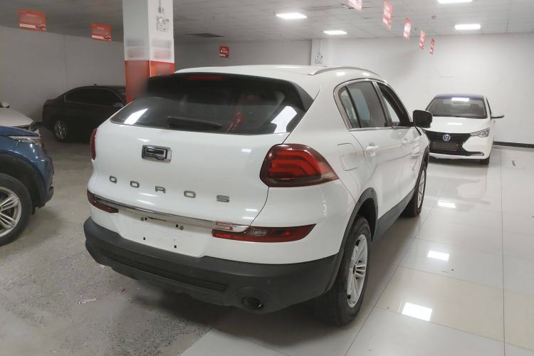 Used Qoros 5 2018 Revised Version 1.6T Automatic Leading Edition Rear Right 45 Deg