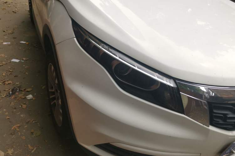 Used Qoros 5 2018 1.6T Automatic Prestige Model Right Front Headlight
