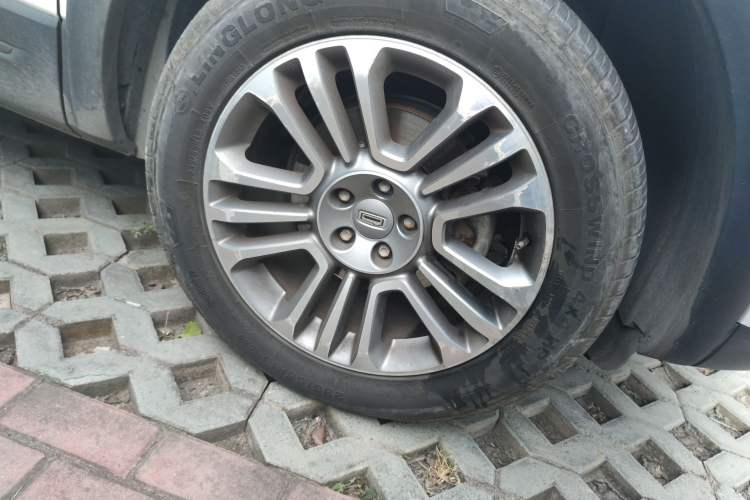Used Qoros 5 2018 Revised 1.6T Automatic Luxury Version Right Front Wheel Hub