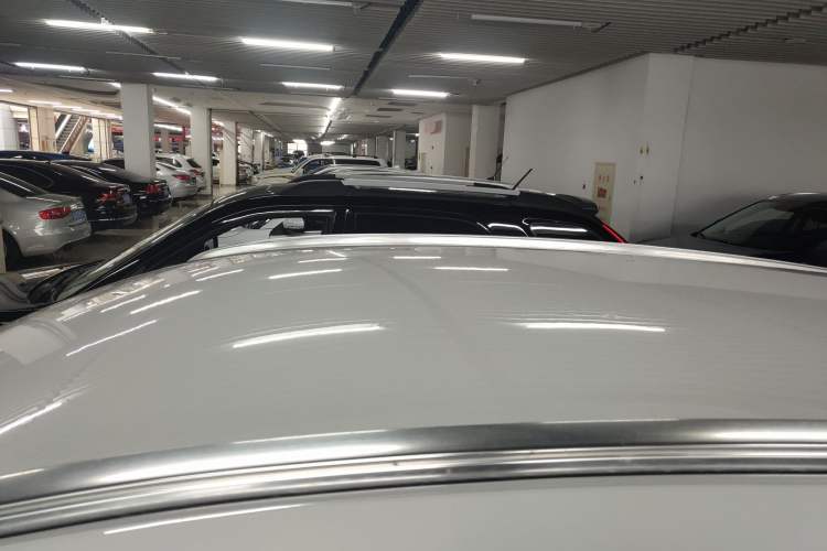 Used Qoros 5 2018 Revised Version 1.6T Automatic Leading Edition Roof