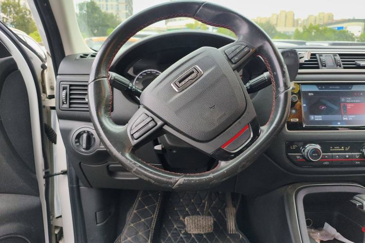 Used Qoros 5 2018 1.6T Automatic Prestige Model Steering Wheel