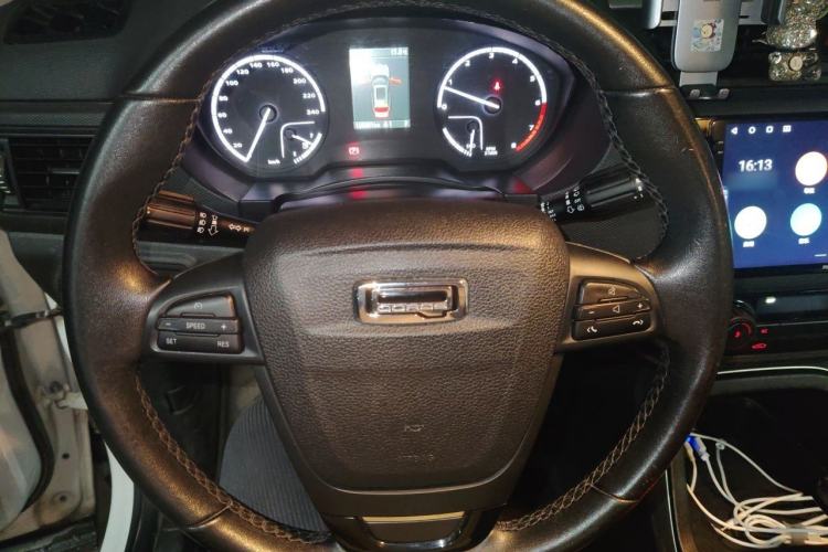Used Qoros 5 2018 Revised Version 1.6T Automatic Leading Edition Steering Wheel