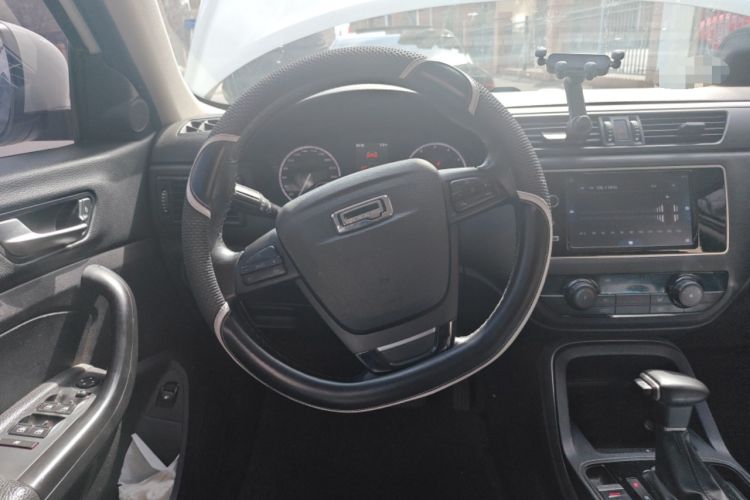 Used Qoros 5 2018 Revised Version 1.6T Automatic Leading Edition Steering Wheel