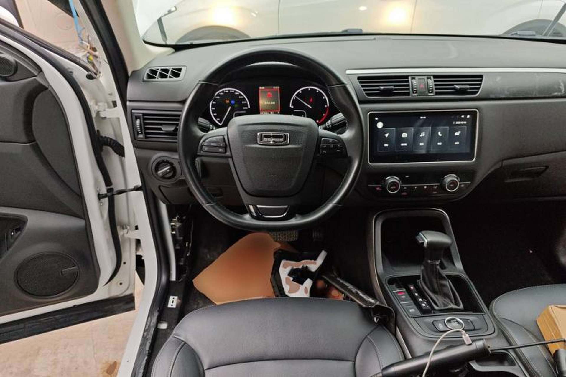 Used Qoros 5 2018 Revised Version 1.6T Automatic Leading Edition Steering Wheel