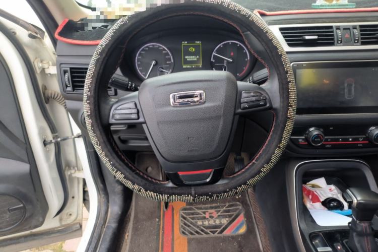 Used Qoros 5 2018 Revised 1.6T Automatic Luxury Version Steering Wheel