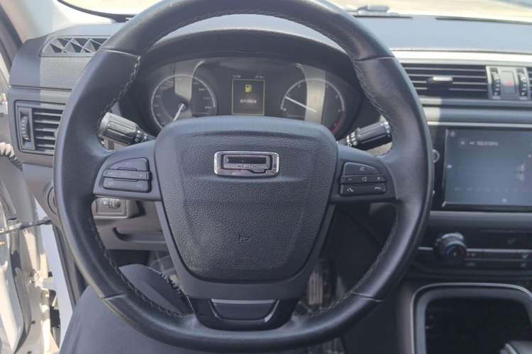 Used Qoros 5 2018 Revised Version 1.6T Automatic Leading Edition Steering Wheel