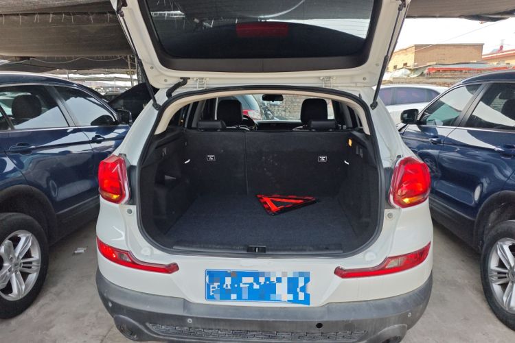 Used Qoros 5 2018 Revised Version 1.6T Automatic Leading Edition Trunk