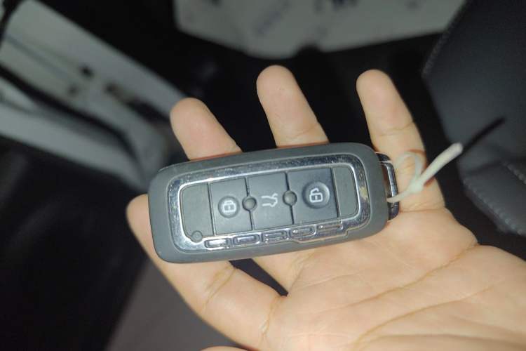 Used Qoros 5 2018 1.6T Automatic Leading Model Vehicle Key