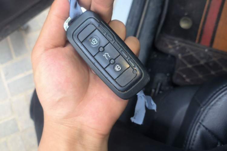 Used Qoros 5 2018 1.6T Automatic Leading Model Vehicle Key