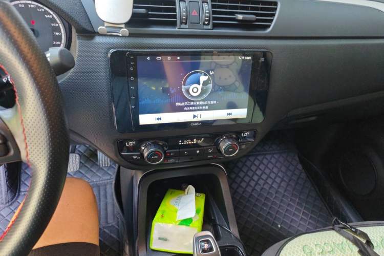 Used Qoros 5 2019 Qoros 5S 1.6 TGDI Leading Model Audio And AC Panel
