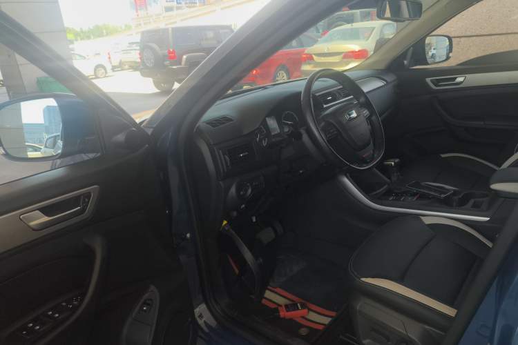 Used Qoros 5 2019 1.6T Automatic Zhiyun Connect (AliOS) Edition Prestige Model Driver Seat