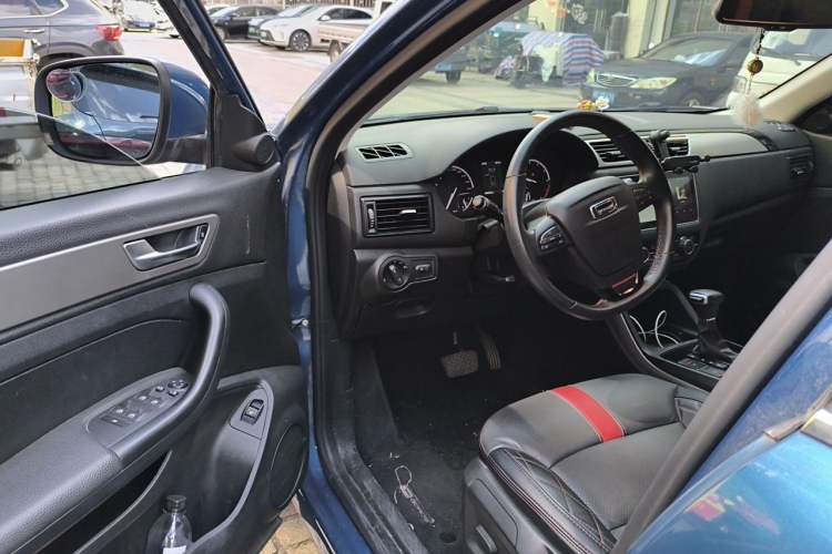 Used Qoros 5 2019 1.6T Automatic Zhiyun Connect (AliOS) Edition Prestige Model Driver Seat