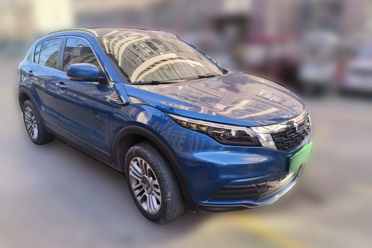 Used Qoros 5 2019 1.6T Automatic Zhiyun Connect (AliOS) Edition Prestige Model Front Right 45 Deg