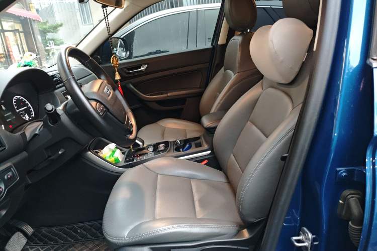 Used Qoros 5 2019 Qoros 5S 1.6 TGDI Leading Model Left Front Seat