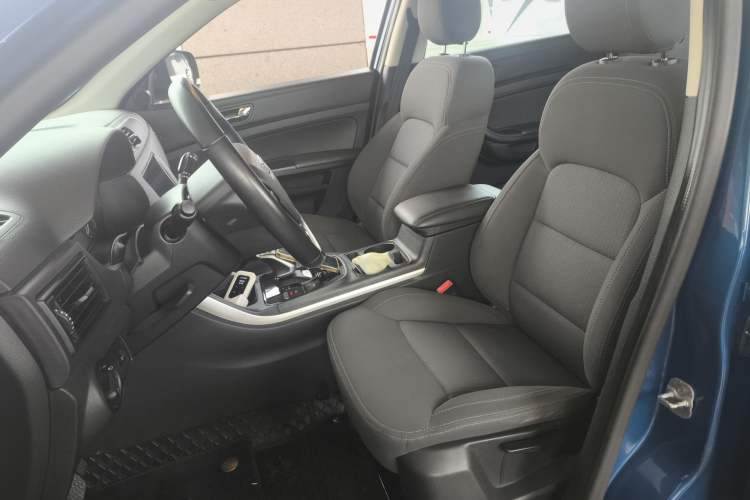 Used Qoros 5 2019 Qoros 5S 1.6 TGDI Leading Model Left Front Seat