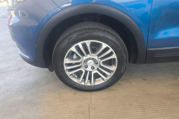 Used Qoros 5 2019 1.6T Automatic Zhiyun Connect (AliOS) Edition Prestige Model Left Front Wheel Hub
