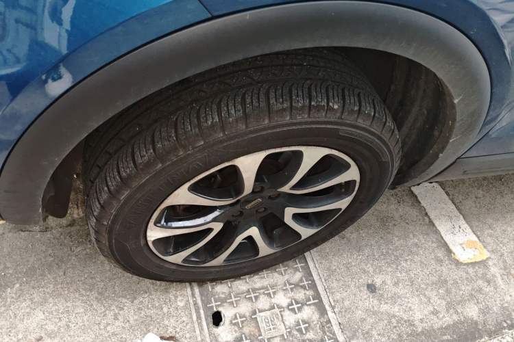 Used Qoros 5 2019 Qoros 5S 1.6 TGDI Leading Model Left Front Wheel Hub