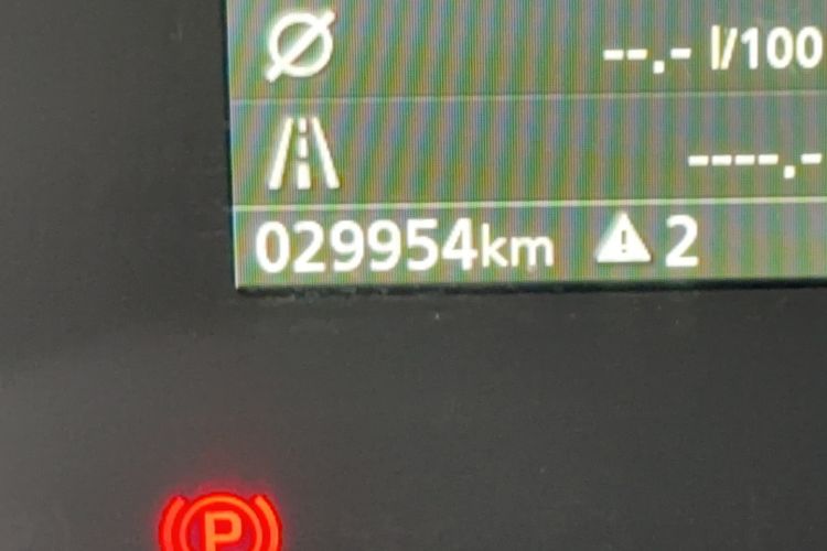 Used Qoros 5 2019 1.6T Automatic Zhiyun Connect (AliOS) Edition Prestige Model Odometer Close Up