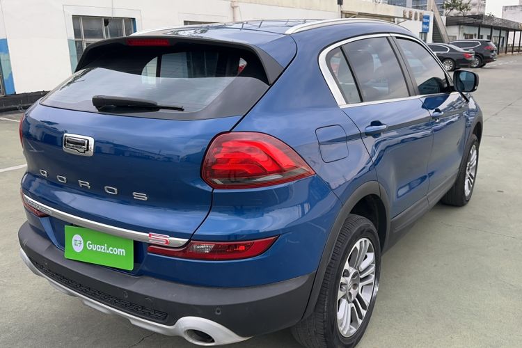 Used Qoros 5 2019 1.6T Automatic Zhiyun Connect (AliOS) Edition Prestige Model Rear Right 45 Deg