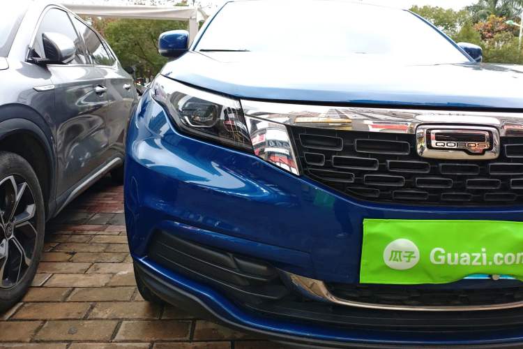 Used Qoros 5 2019 Qoros 5S 1.6 TGDI Leading Model Right Front Headlight