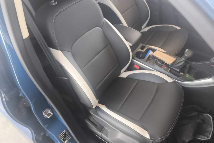 Used Qoros 5 2019 1.6T Automatic Zhiyun Connect (AliOS) Edition Prestige Model Right Front Seat