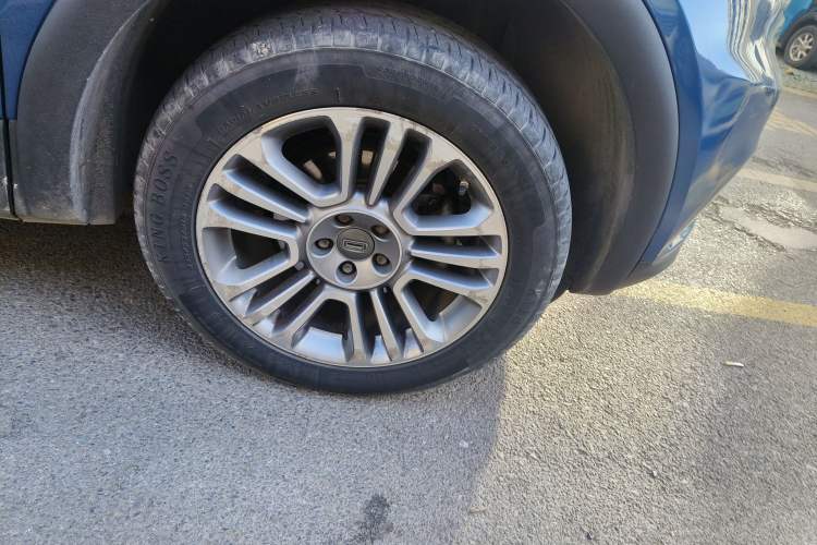 Used Qoros 5 2019 1.6T Automatic Zhiyun Connect (AliOS) Edition Prestige Model Right Front Wheel Hub