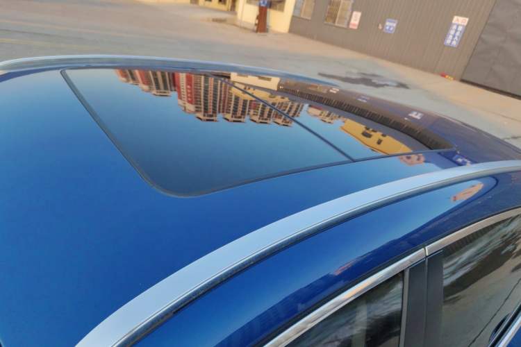 Used Qoros 5 2019 Qoros 5S 1.6 TGDI Prestige Model Roof
