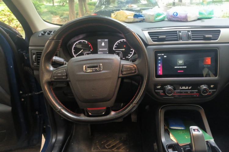 Used Qoros 5 2019 Qoros 5S 1.6 TGDI Prestige Model Steering Wheel