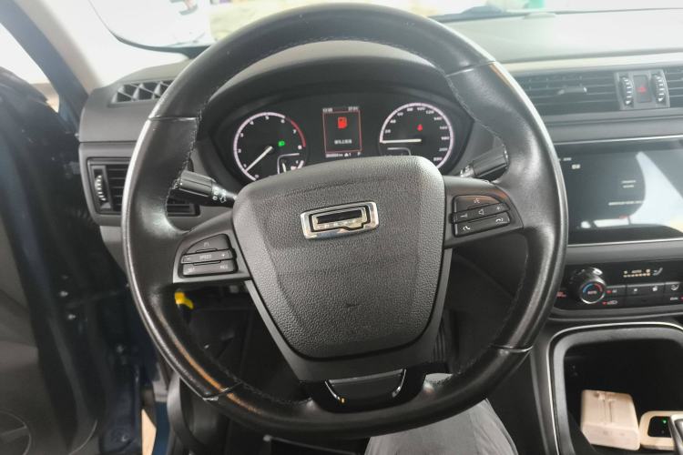 Used Qoros 5 2019 Qoros 5S 1.6 TGDI Leading Model Steering Wheel