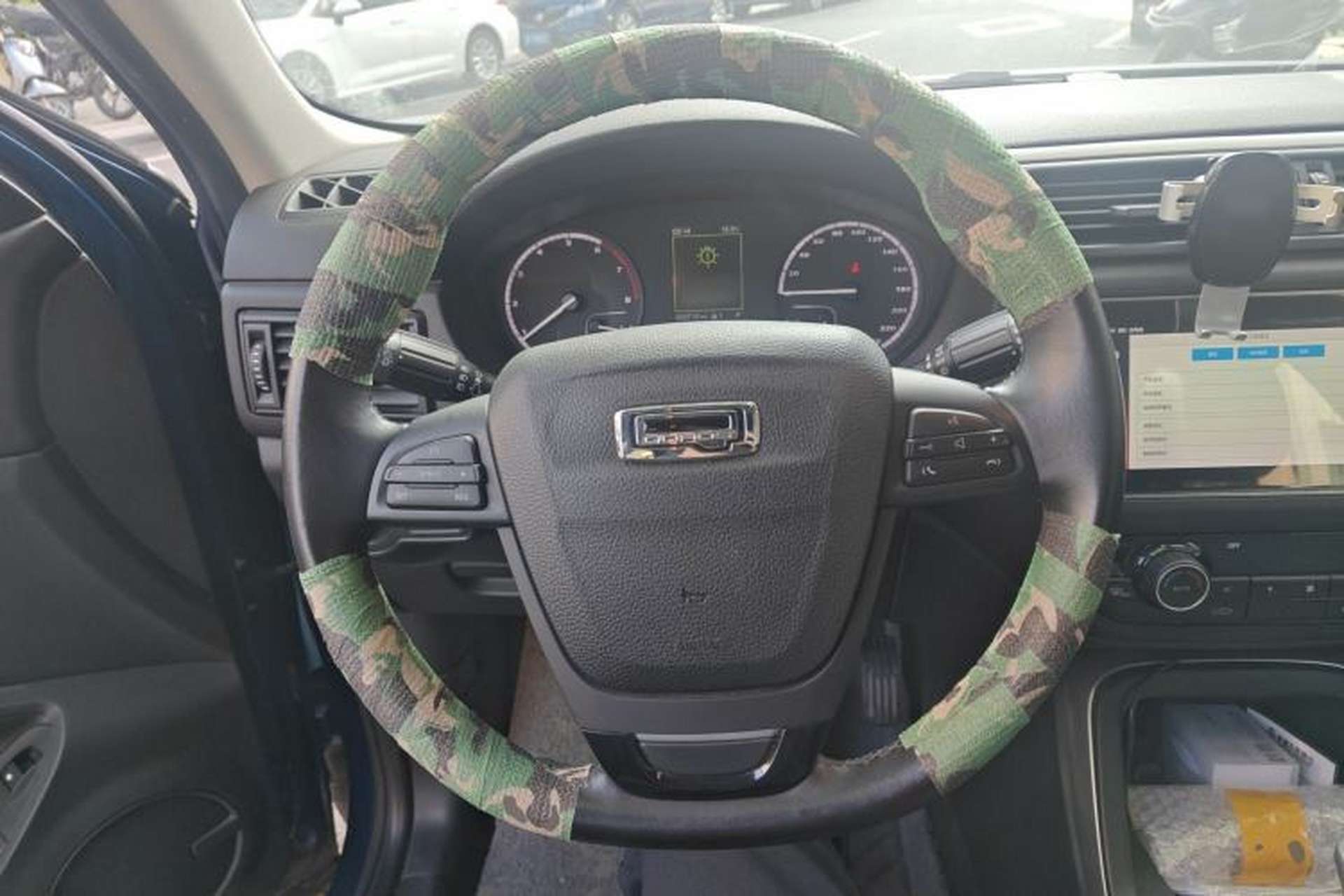 Used Qoros 5 2019 Qoros 5S 1.6 TGDI Leading Model Steering Wheel