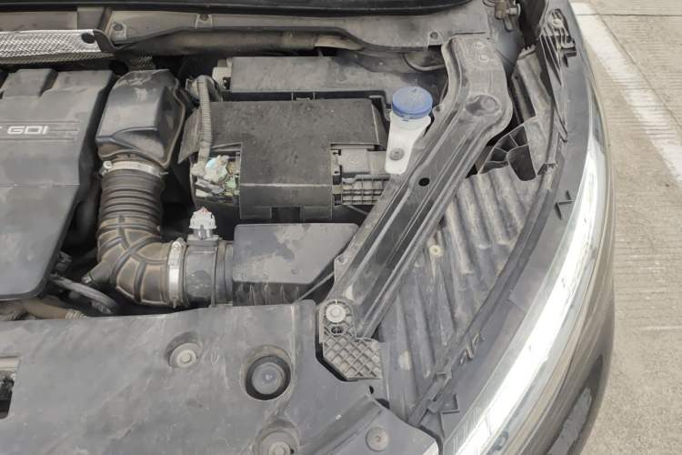 Used Qoros 5 2019 Qoros 5S 1.6 TGDI Prestige Model Engine Bay Left