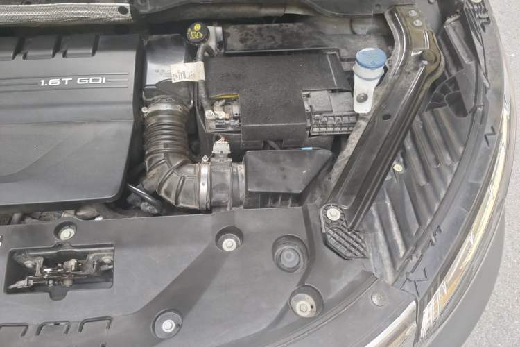 Used Qoros 5 2019 Qoros 5S 1.6 TGDI Dark Night Hero Edition Engine Bay Left