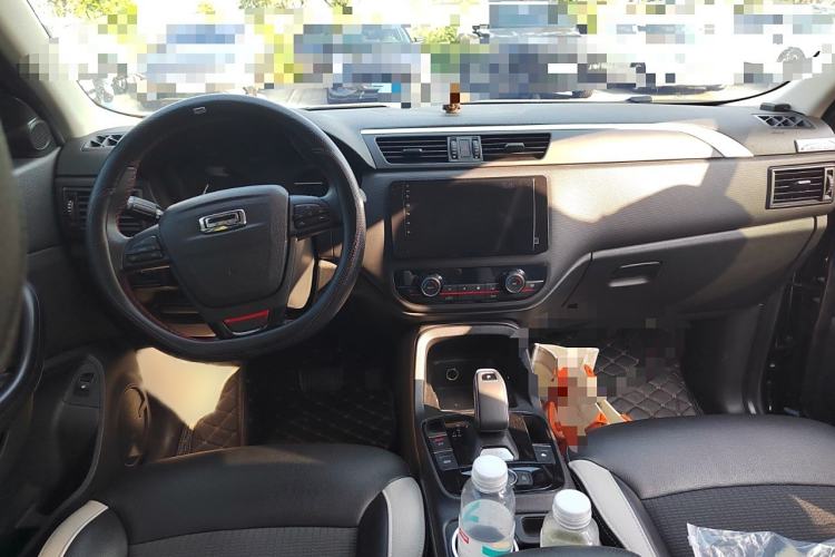 Used Qoros 5 2019 Qoros 5S 1.6 TGDI Prestige Model Interior 2