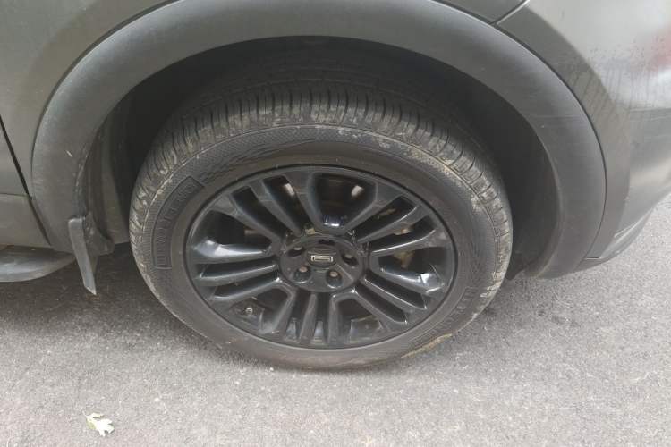 Used Qoros 5 2019 Qoros 5S 1.6 TGDI Dark Night Hero Edition Right Front Wheel Hub