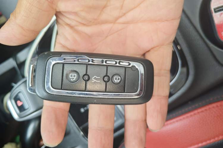 Used Qoros 5 2019 Qoros 5S 1.6 TGDI Dark Night Hero Edition Vehicle Key
