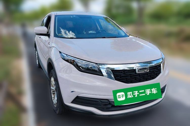 Used Qoros 5 2019 Qoros 5S 1.6 TGDI Leading Model Front Right 45 Deg