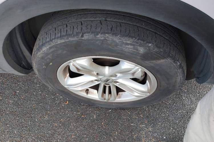 Used Qoros 5 2019 Qoros 5S 1.6 TGDI Leading Model Right Front Wheel Hub